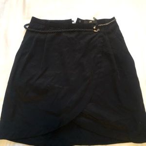 H&M size small skirt
